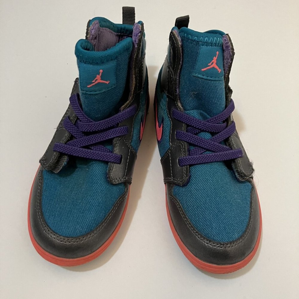 Nike Jordan 1 Skinny High Tropical Teal Sneakers, size 10c - Picture 2 of 7